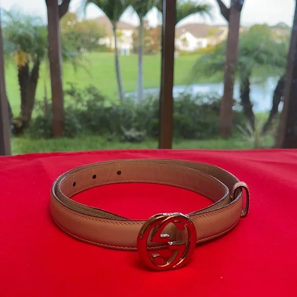 Previously loved authentic gucci belt s-l400.jpg main image 4